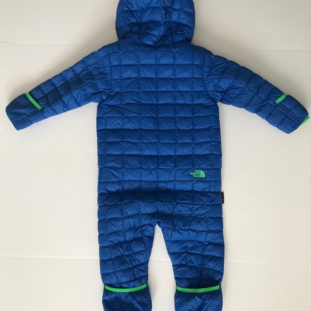 The North Face Thermoball bunting snow suit 18-24 - Picture 8 of 8